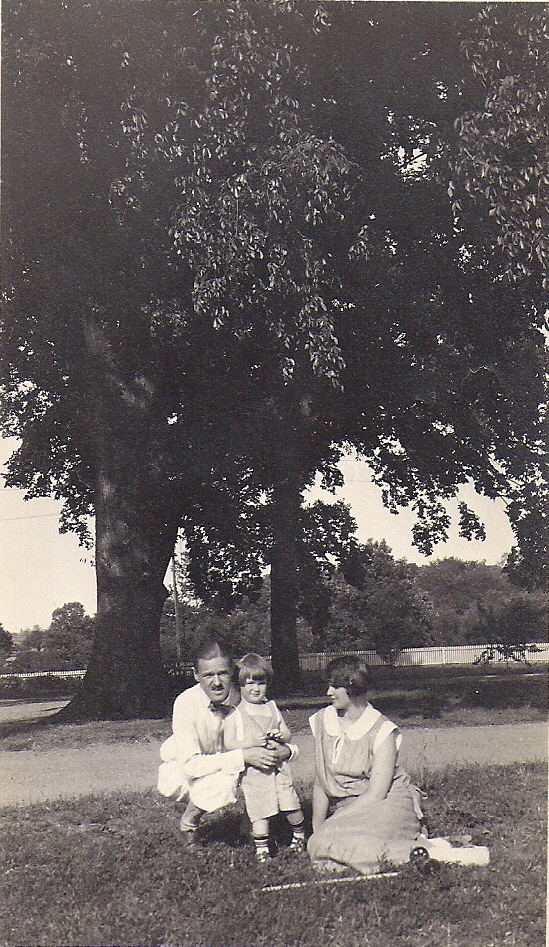 Ralph A Downes, Ralph T Downes and Hazel T Downes